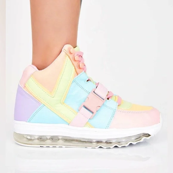 NEW YRU Qozmo Aiire Pastel Rainbow Light up High Top Sneakers 8